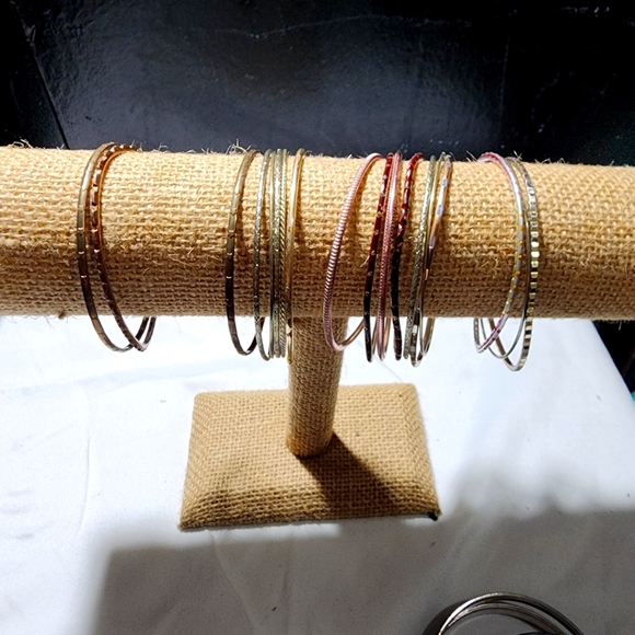 Bracelets - Picture 1 of 1
